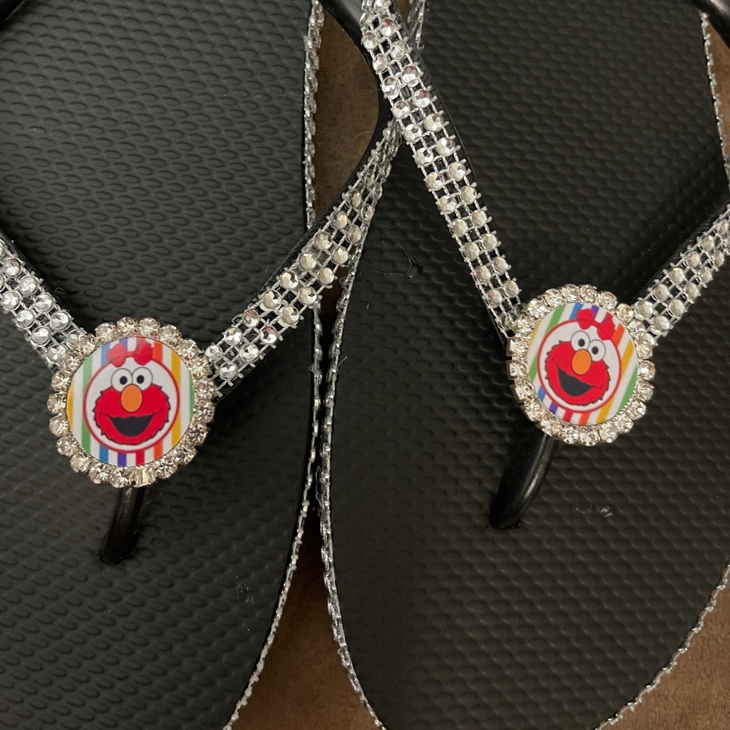 Elmo Flip Flops